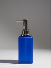 Découvrez le Gel Douche Nila Dodo Luxury, formulé à base de poudre de Nila et de beurre de karité. Nettoie, unifie et illumine la peau tout en l’hydratant. Idéal pour révéler un teint doux, uniforme et éclatant au naturel.