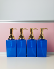 Découvrez le Gel Douche Nila Dodo Luxury, formulé à base de poudre de Nila et de beurre de karité. Nettoie, unifie et illumine la peau tout en l’hydratant. Idéal pour révéler un teint doux, uniforme et éclatant au naturel.